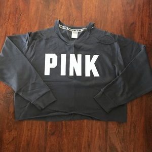 VS Pink cropped pullover